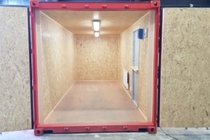 Supertilbud på ferdig isolert 20 fots container ut april